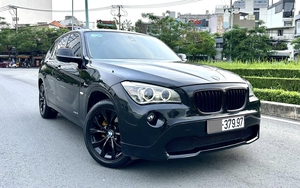 Có 300 triệu thích ‘chơi’ BMW X1 thì đây là một lựa chọn: Chạy hơn 6.700km/tháng, đã độ màn hình, cần số