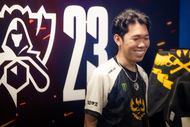 Slayder sẽ phải nỗ lực nhiều nếu thực sự có ý định xuất ngoại Slayder sẽ phải nỗ lực nhiều nếu thực sự có ý định xuất ngoại