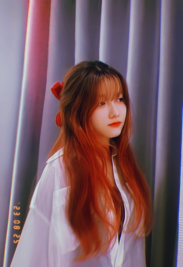 Độc quyền: Fangirl xinh đẹp mê đắm T1 cả thập kỷ, dù "hướng nội" vẫn quyết làm điều này cho "dreamteam" - Ảnh 3. Độc quyền: Fangirl xinh đẹp mê đắm T1 cả thập kỷ, dù "hướng nội" vẫn quyết làm điều này cho "dreamteam" - Ảnh 3.