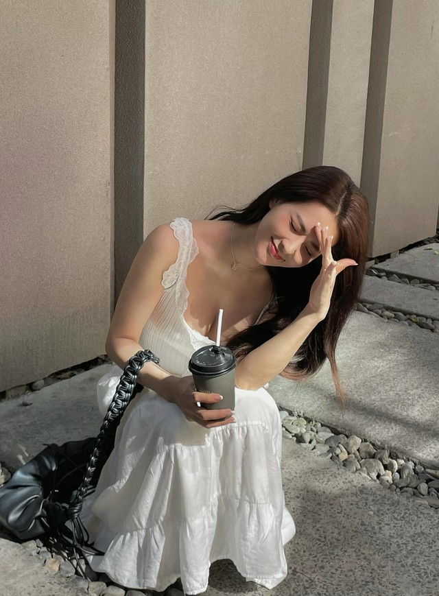 Soi "info" gái xinh nướng khoai vỉa hè, từng gây xôn xao với cảnh nhạy cảm trên phim giờ vàng - Ảnh 8.