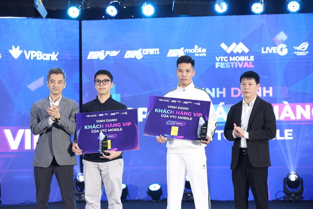 VTC Mobile Festival với hơn 4.000 game thủ tham gia - “Đại tiệc” tri ân giàu cảm xúc - Ảnh 17.