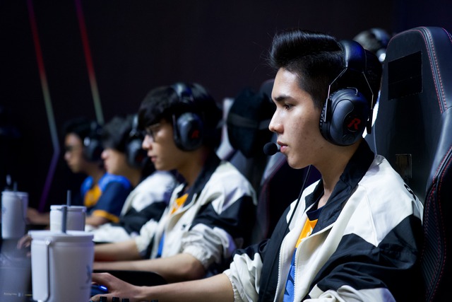 Chỉ cần thêm 1 chiến thắng nữa thì MBE sẽ chắc suất vào playoffs VCS Mùa Xuân 2024 Chỉ cần thêm 1 chiến thắng nữa thì MBE sẽ chắc suất vào playoffs VCS Mùa Xuân 2024