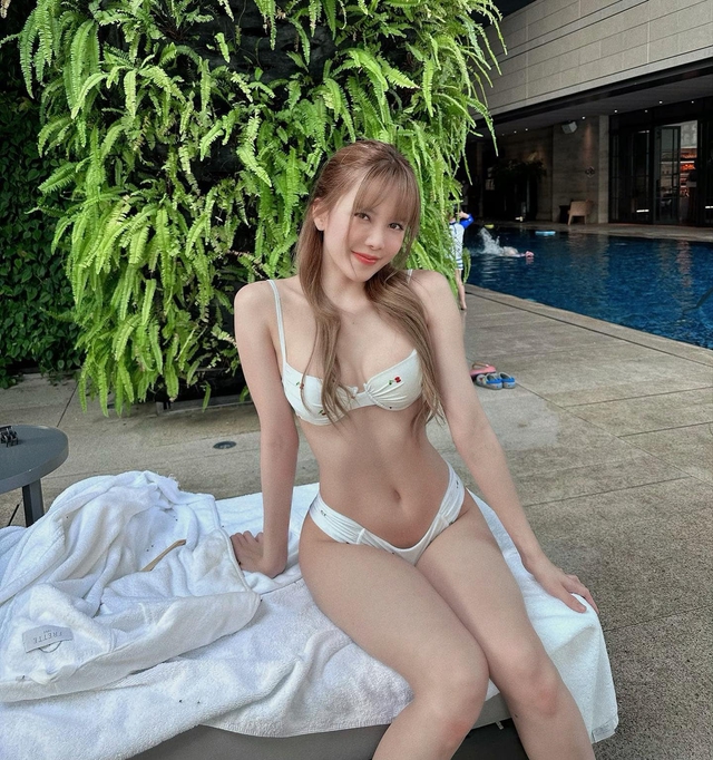 Bạn gái của tuyển thủ VALORANT 2k4 khoe body cực "cháy", hơn 10 tuổi vẫn được lòng dân tình - Ảnh 6.