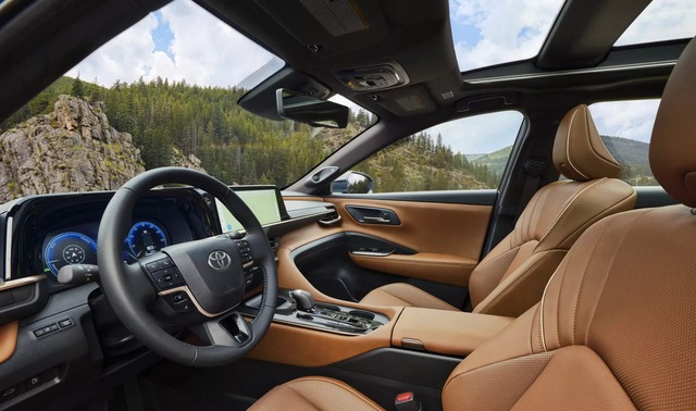 Toyota tung bản Crown mới thế chân Harrier/Venza - Ảnh 3. Toyota tung bản Crown mới thế chân Harrier/Venza - Ảnh 3.