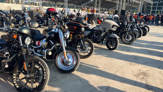 Dàn mô tô Harley-Davidson quy tụ tại TP.HCM - Ảnh 3. Dàn mô tô Harley-Davidson quy tụ tại TP.HCM - Ảnh 3.