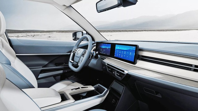 Sếp hãng xe Hàn gặp đối tác VN tại Huế: Xây nhà máy công suất 15.000 xe/năm - Ảnh 2. Sếp hãng xe Hàn gặp đối tác VN tại Huế: Xây nhà máy công suất 15.000 xe/năm - Ảnh 2.