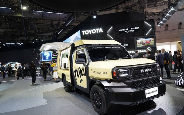 Báo nước ngoài trải nghiệm trước Toyota Hilux 2024 bản giá rẻ: 'Tăng tốc nhanh, thiếu trang bị an toàn cơ bản' - Ảnh 4. Báo nước ngoài trải nghiệm trước Toyota Hilux 2024 bản giá rẻ: 'Tăng tốc nhanh, thiếu trang bị an toàn cơ bản' - Ảnh 4.