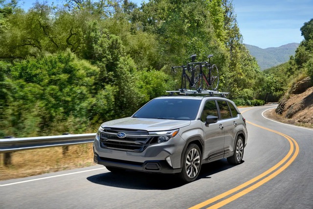 Subaru Forester hybrid về lõi sẽ là xe Toyota - Ảnh 1. Subaru Forester hybrid về lõi sẽ là xe Toyota - Ảnh 1.