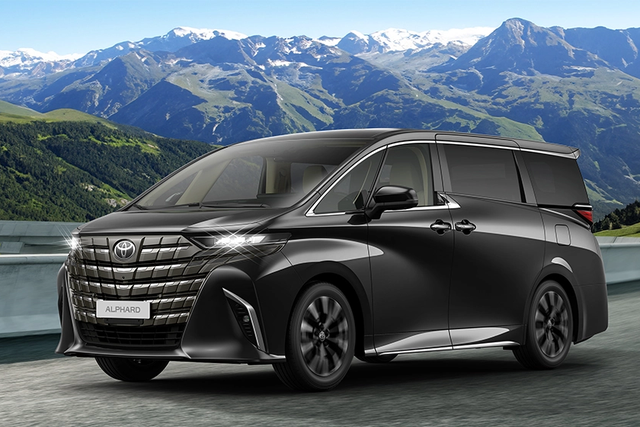 Toyota Alphard 2024 ra mắt Việt Nam: Giá từ 4,37 tỷ ngang đời cũ, thêm động cơ hybrid tiết kiệm xăng như Camry - Ảnh 3. Toyota Alphard 2024 ra mắt Việt Nam: Giá từ 4,37 tỷ ngang đời cũ, thêm động cơ hybrid tiết kiệm xăng như Camry - Ảnh 3.