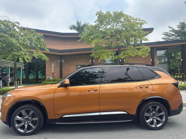 Từng xếp ngang ngửa với Lexus LX 570, 'chủ tịch' VinFast President nay rớt giá chỉ ngang Hyundai Palisade mới ra mắt - Ảnh 2. Từng xếp ngang ngửa với Lexus LX 570, 'chủ tịch' VinFast President nay rớt giá chỉ ngang Hyundai Palisade mới ra mắt - Ảnh 2.