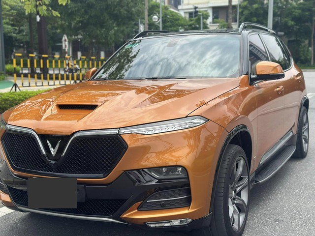 Từng xếp ngang ngửa với Lexus LX 570, 'chủ tịch' VinFast President nay rớt giá chỉ ngang Hyundai Palisade mới ra mắt - Ảnh 1. Từng xếp ngang ngửa với Lexus LX 570, 'chủ tịch' VinFast President nay rớt giá chỉ ngang Hyundai Palisade mới ra mắt - Ảnh 1.