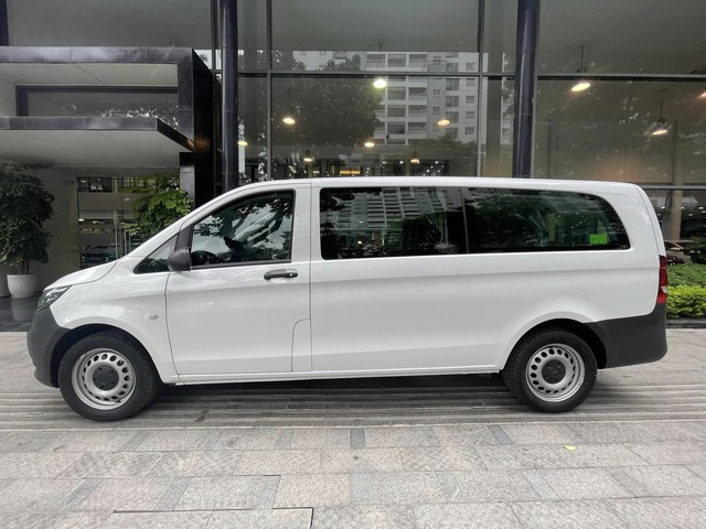 Mercedes-Benz Vito giảm giá còn hơn 1,6 tỷ tại Việt Nam: Dài gần ngang Maybach, dễ độ, cùng phân khúc Carnival - Ảnh 3. Mercedes-Benz Vito giảm giá còn hơn 1,6 tỷ tại Việt Nam: Dài gần ngang Maybach, dễ độ, cùng phân khúc Carnival - Ảnh 3.