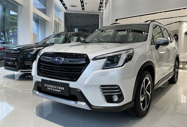 Biến động giá Subaru Forester: Không còn rẻ như CX-5 nhưng giá bản 'full' chạm đáy mới, giảm 270 triệu, về sát mốc 900 triệu - Ảnh 2.