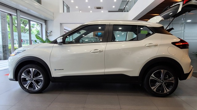 Nissan Kicks đại hạ giá, giảm hơn 170 triệu đồng, quyết đấu Yaris Cross và Seltos - Ảnh 3. Nissan Kicks đại hạ giá, giảm hơn 170 triệu đồng, quyết đấu Yaris Cross và Seltos - Ảnh 3.