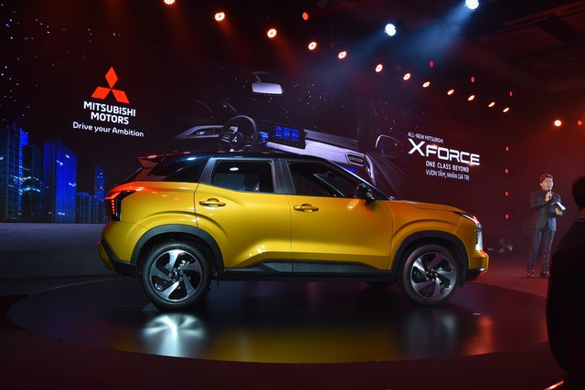 Soi qua 4 phiên bản Mitsubishi Xforce: Bản tiêu chuẩn cắt gần hết trang bị, bản Premium dễ thành hàng 'hot' - Ảnh 3. Soi qua 4 phiên bản Mitsubishi Xforce: Bản tiêu chuẩn cắt gần hết trang bị, bản Premium dễ thành hàng 'hot' - Ảnh 3.