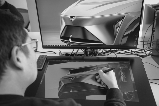 Không phải Pininfarina hay Torino Design, đây mới là nhà thiết kế VinFast VF Wild, VF 3: Toàn kỳ cựu trong ngành, từng bỏ lỡ hợp tác với hãng xe Việt một cách tiếc nuối - Ảnh 1. Không phải Pininfarina hay Torino Design, đây mới là nhà thiết kế VinFast VF Wild, VF 3: Toàn kỳ cựu trong ngành, từng bỏ lỡ hợp tác với hãng xe Việt một cách tiếc nuối - Ảnh 1.