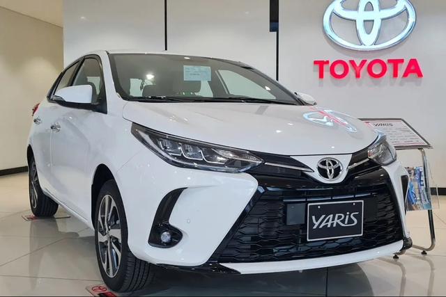 Suzuki Swift giảm giá 75 triệu tại đại lý: Rẻ nhất phân khúc, cạnh tranh Yaris với giá thấp hơn gần 200 triệu đồng - Ảnh 2. Suzuki Swift giảm giá 75 triệu tại đại lý: Rẻ nhất phân khúc, cạnh tranh Yaris với giá thấp hơn gần 200 triệu đồng - Ảnh 2.