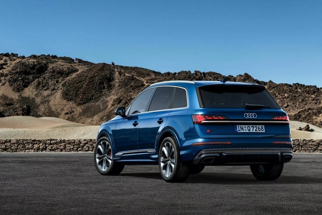 Audi Q7 được facelift lần 2 - Ảnh 2. Audi Q7 được facelift lần 2 - Ảnh 2.