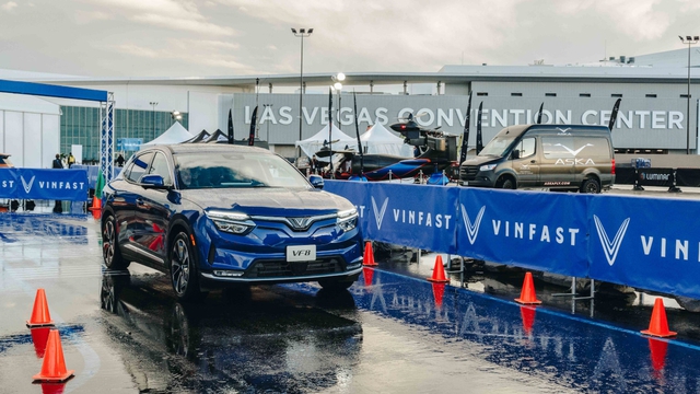 Sau Indonesia, VinFast đến Philippines, nhưng chính sách hơi khác: 'Phát súng tiên phong' là xe máy điện - Ảnh 2. Sau Indonesia, VinFast đến Philippines, nhưng chính sách hơi khác: 'Phát súng tiên phong' là xe máy điện - Ảnh 2.