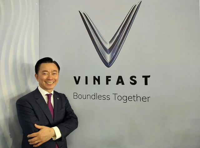 CEO VinFast Ấn Độ tiết lộ thông tin gây chú ý: Ngoài SUV quen thuộc có cả phân khúc mới chưa từng ra xe nào, mức giá phải chăng tùy vào ưu đãi - Ảnh 2. CEO VinFast Ấn Độ tiết lộ thông tin gây chú ý: Ngoài SUV quen thuộc có cả phân khúc mới chưa từng ra xe nào, mức giá phải chăng tùy vào ưu đãi - Ảnh 2.