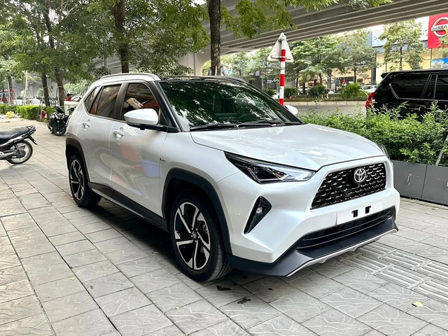 MG HS mới ra mắt đã giảm giá mạnh tại đại lý: Giá từ 650 triệu, rẻ hơn HR-V base dù ngang cỡ CR-V - Ảnh 4. MG HS mới ra mắt đã giảm giá mạnh tại đại lý: Giá từ 650 triệu, rẻ hơn HR-V base dù ngang cỡ CR-V - Ảnh 4.