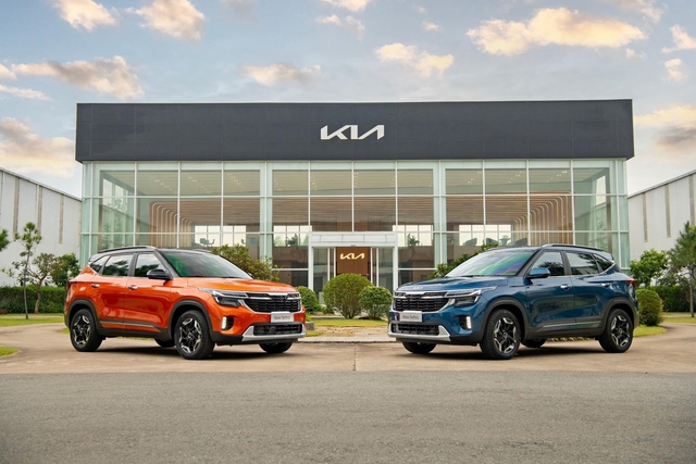 Kia Seltos 2024 lộ diện tại Việt Nam: Giá từ 599 triệu, 4 phiên bản, 2 tùy chọn máy 1.5L và 1.5L tăng áp - Ảnh 2. Kia Seltos 2024 lộ diện tại Việt Nam: Giá từ 599 triệu, 4 phiên bản, 2 tùy chọn máy 1.5L và 1.5L tăng áp - Ảnh 2.