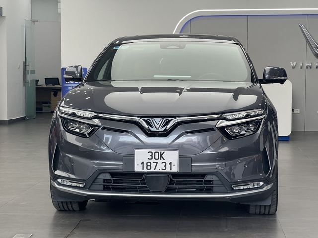 Chủ xe VinFast VF 8 và VF 9 chưa chắc đã biết tính năng ẩn này: Tìm vị trí chính xác trên bản đồ bằng câu lệnh 3 từ mà không cần địa chỉ - Ảnh 2. Chủ xe VinFast VF 8 và VF 9 chưa chắc đã biết tính năng ẩn này: Tìm vị trí chính xác trên bản đồ bằng câu lệnh 3 từ mà không cần địa chỉ - Ảnh 2.