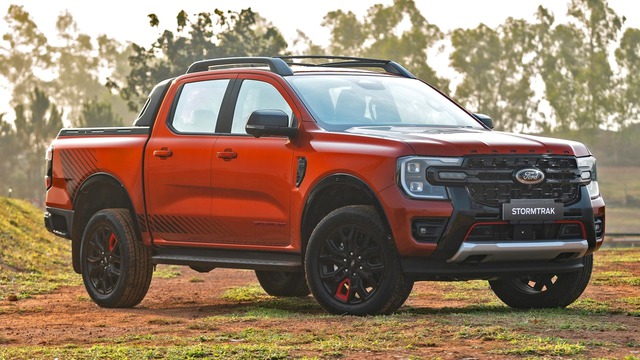 Ford Ranger Stormtrak giá tạm tính 1,059 tỷ tại Việt Nam: Dự kiến ra mắt tháng 5, thế chỗ Wildtrak đấu Triton Athlete - Ảnh 1. Ford Ranger Stormtrak giá tạm tính 1,059 tỷ tại Việt Nam: Dự kiến ra mắt tháng 5, thế chỗ Wildtrak đấu Triton Athlete - Ảnh 1.