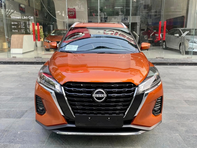 Nissan Kicks đua giá với Xforce, Creta: Giảm gần 200 triệu tại đại lý, bản 'full option' còn dưới 670 triệu đồng - Ảnh 2. Nissan Kicks đua giá với Xforce, Creta: Giảm gần 200 triệu tại đại lý, bản 'full option' còn dưới 670 triệu đồng - Ảnh 2.