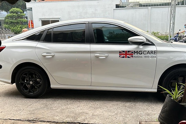 MG HS nằm xưởng gần nửa năm vì lỗi, chủ xe than thở: 'Chờ đợi mòn mỏi, đại lý đưa MG5 đi tạm cũng lỗi nốt' - Ảnh 5. MG HS nằm xưởng gần nửa năm vì lỗi, chủ xe than thở: 'Chờ đợi mòn mỏi, đại lý đưa MG5 đi tạm cũng lỗi nốt' - Ảnh 5.