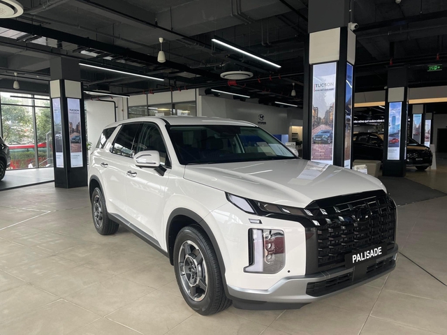 Hyundai Palisade giảm mạnh tại đại lý: Sâu nhất 100 triệu đồng, phả hơi nóng lên Explorer và Teramont - Ảnh 8. Hyundai Palisade giảm mạnh tại đại lý: Sâu nhất 100 triệu đồng, phả hơi nóng lên Explorer và Teramont - Ảnh 8.
