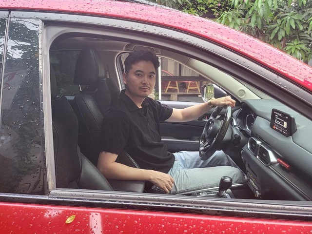 Bán xe Mercedes-Benz, có vợ làm cho Honda nhưng mua Mazda CX-5, anh chồng chia sẻ: 'Vì vợ thích!'- Ảnh 3. Bán xe Mercedes-Benz, có vợ làm cho Honda nhưng mua Mazda CX-5, anh chồng chia sẻ: 'Vì vợ thích!'- Ảnh 3.