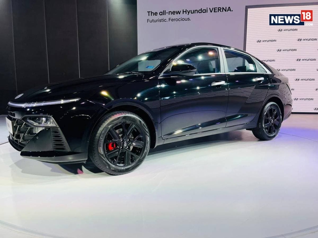 Hyundai Accent 2024 tại Việt Nam khác biệt thế nào so với Ấn Độ: Không có động cơ turbo, thiếu nhiều trang bị tiện nghi nhưng vẫn nhỉnh hơn ở 2 điểm- Ảnh 10. Hyundai Accent 2024 tại Việt Nam khác biệt thế nào so với Ấn Độ: Không có động cơ turbo, thiếu nhiều trang bị tiện nghi nhưng vẫn nhỉnh hơn ở 2 điểm- Ảnh 10.