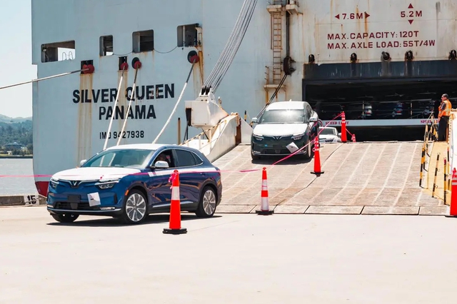 Đây là điều mà tỷ phú Phạm Nhật Vượng cần làm được để đưa VinFast vượt Toyota, Hyundai, lên top 1 ở Việt Nam năm nay- Ảnh 3. Đây là điều mà tỷ phú Phạm Nhật Vượng cần làm được để đưa VinFast vượt Toyota, Hyundai, lên top 1 ở Việt Nam năm nay- Ảnh 3.