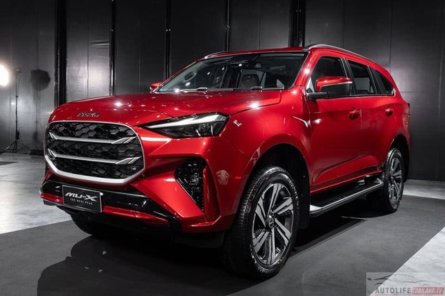Isuzu mu-X 2025 ra mắt: Thêm bản thể thao, bổ sung công nghệ ADAS, nhưng về Việt Nam khó thoát kiếp xe ế- Ảnh 2. Isuzu mu-X 2025 ra mắt: Thêm bản thể thao, bổ sung công nghệ ADAS, nhưng về Việt Nam khó thoát kiếp xe ế- Ảnh 2.