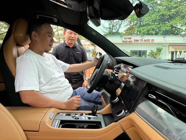 Lynk & Co mở pop-up showroom di động tại nhiều tỉnh thành trong cả nước- Ảnh 2. Lynk & Co mở pop-up showroom di động tại nhiều tỉnh thành trong cả nước- Ảnh 2.