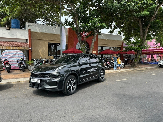 Lynk & Co mở pop-up showroom di động tại nhiều tỉnh thành trong cả nước- Ảnh 3. Lynk & Co mở pop-up showroom di động tại nhiều tỉnh thành trong cả nước- Ảnh 3.