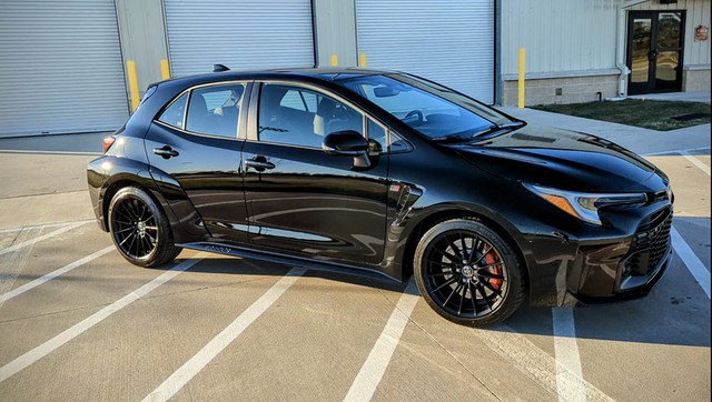 Thấy chiếc Toyota Corolla mới mua cạn sạch bình, chủ xe tá hỏa khi phát hiện một thiết bị theo dõi bị cắm vào xe lúc nào không hay- Ảnh 2. Thấy chiếc Toyota Corolla mới mua cạn sạch bình, chủ xe tá hỏa khi phát hiện một thiết bị theo dõi bị cắm vào xe lúc nào không hay- Ảnh 2.