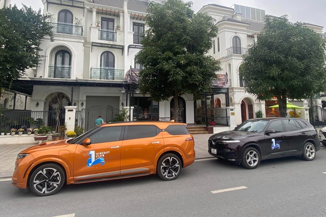 Chủ xe điện VinFast được gửi miễn phí, sạc miễn phí tại nhiều điểm, lắp trụ sạc tại nhà được tặng thêm hơn 31 triệu đồng- Ảnh 3. Chủ xe điện VinFast được gửi miễn phí, sạc miễn phí tại nhiều điểm, lắp trụ sạc tại nhà được tặng thêm hơn 31 triệu đồng- Ảnh 3.