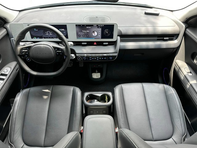 Rao bán Hyundai Ioniq 5 chạy 8.000 km giá 1,28 tỷ đồng, dân buôn xe cũ nhận định: Hợp với người thích trải nghiệm, hoặc có vài xe ở nhà- Ảnh 8. Rao bán Hyundai Ioniq 5 chạy 8.000 km giá 1,28 tỷ đồng, dân buôn xe cũ nhận định: Hợp với người thích trải nghiệm, hoặc có vài xe ở nhà- Ảnh 8.
