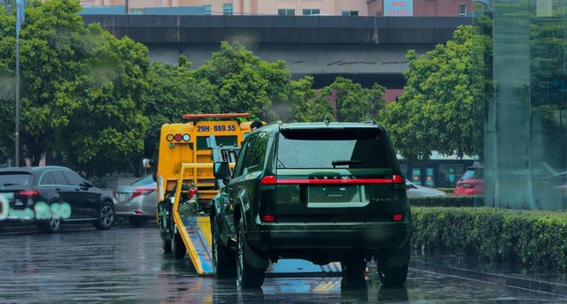 Lexus GX 2024 lộ diện tại Việt Nam: Giá dự kiến 6 tỷ, đã về đại lý nhưng số lượng siêu hiếm- Ảnh 2. Lexus GX 2024 lộ diện tại Việt Nam: Giá dự kiến 6 tỷ, đã về đại lý nhưng số lượng siêu hiếm- Ảnh 2.