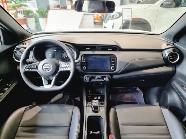 Nissan Kicks giảm giá 220 triệu đồng tại đại lý: Bản ‘full’ còn 638 triệu, rẻ hơn bản ‘base’ của Yaris Cross, HR-V- Ảnh 9. Nissan Kicks giảm giá 220 triệu đồng tại đại lý: Bản ‘full’ còn 638 triệu, rẻ hơn bản ‘base’ của Yaris Cross, HR-V- Ảnh 9.