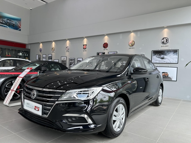 MG Việt Nam bán hơn 10.000 xe trong 12 tháng qua, dễ lọt top 10 thị phần, MG5 MT bán chạy nhất- Ảnh 5. MG Việt Nam bán hơn 10.000 xe trong 12 tháng qua, dễ lọt top 10 thị phần, MG5 MT bán chạy nhất- Ảnh 5.