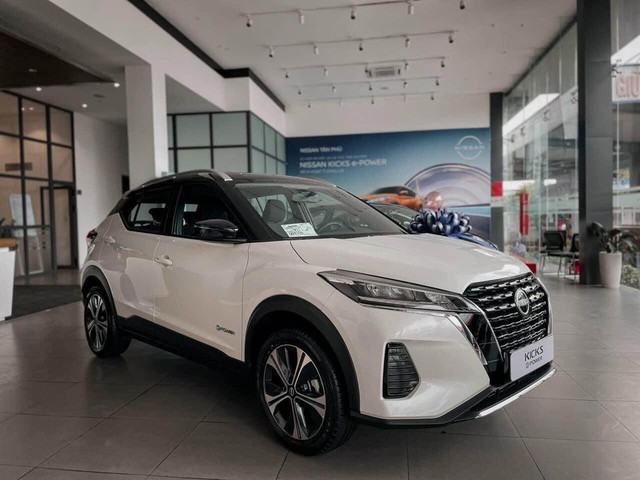 Nissan Kicks liên tục giảm giá tại đại lý: Bản đắt nhất còn 628 triệu, chỉ ngang bản thấp của Xforce, Seltos- Ảnh 2. Nissan Kicks liên tục giảm giá tại đại lý: Bản đắt nhất còn 628 triệu, chỉ ngang bản thấp của Xforce, Seltos- Ảnh 2.