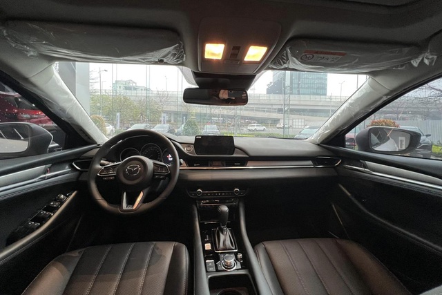 Mazda6 không bỏ bản 2.5L cao cấp nhất tại Việt Nam, tin đồn khai tử do... website lỗi hiển thị- Ảnh 5. Mazda6 không bỏ bản 2.5L cao cấp nhất tại Việt Nam, tin đồn khai tử do... website lỗi hiển thị- Ảnh 5.