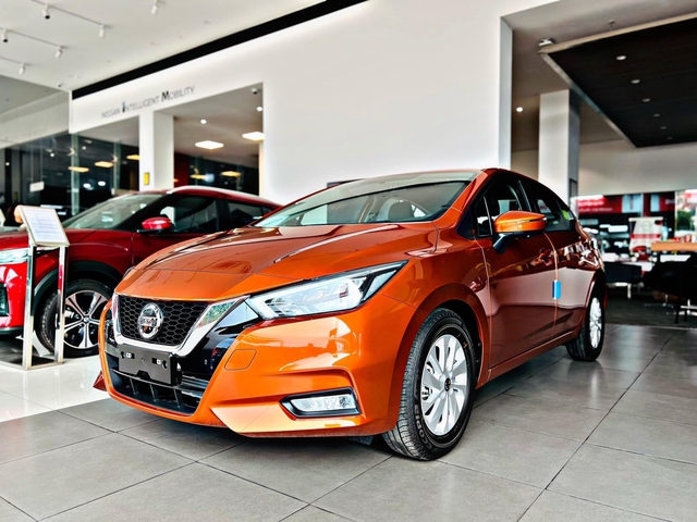 Nissan Almera giảm 77-116 triệu tại đại lý: Sản xuất 2023, mức giảm tùy màu sắc, giá rẻ ngang Hyundai Grand i10- Ảnh 2. Nissan Almera giảm 77-116 triệu tại đại lý: Sản xuất 2023, mức giảm tùy màu sắc, giá rẻ ngang Hyundai Grand i10- Ảnh 2.