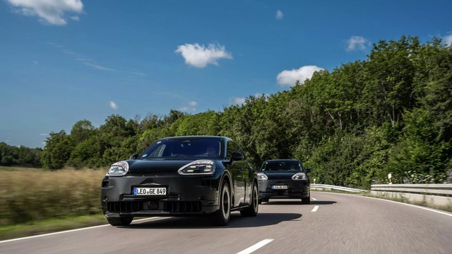 Porsche Cayenne sắp đổi sang động cơ điện hoàn toàn, hãng vẫn bán xe đời cũ cho ai thích máy xăng- Ảnh 2. Porsche Cayenne sắp đổi sang động cơ điện hoàn toàn, hãng vẫn bán xe đời cũ cho ai thích máy xăng- Ảnh 2.