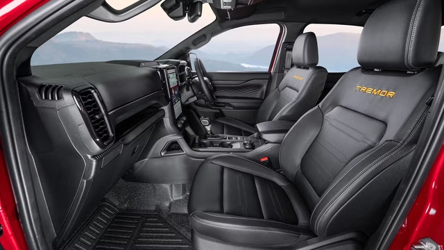 Ford Ranger sắp thêm bản mới: Rẻ hơn hẳn Raptor nhưng offroad không kém, như bản Sport nhiều đồ xịn- Ảnh 7. Ford Ranger sắp thêm bản mới: Rẻ hơn hẳn Raptor nhưng offroad không kém, như bản Sport nhiều đồ xịn- Ảnh 7.