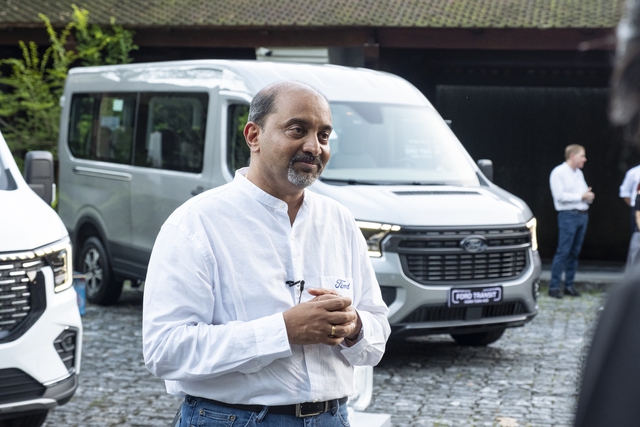 Ford Việt Nam thận trọng với xe điện, hybrid, dồn sức cho 4 dòng Transit, Ranger, Everest và Territory- Ảnh 9. Ford Việt Nam thận trọng với xe điện, hybrid, dồn sức cho 4 dòng Transit, Ranger, Everest và Territory- Ảnh 9.