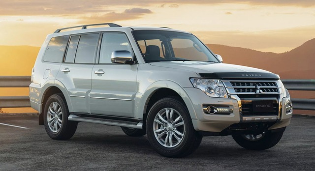 Mitsubishi Pajero sắp hồi sinh thành 'SUV sang đấu Range Rover', có bản hybrid, đầu như Outlander thế hệ mới đang hot- Ảnh 4. Mitsubishi Pajero sắp hồi sinh thành 'SUV sang đấu Range Rover', có bản hybrid, đầu như Outlander thế hệ mới đang hot- Ảnh 4.